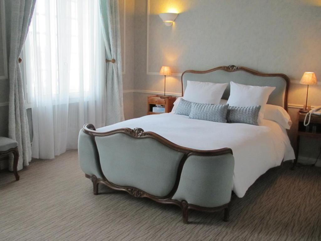 Chateau Beau Jardin Hotel Gaillan-en-Médoc Szoba fotó